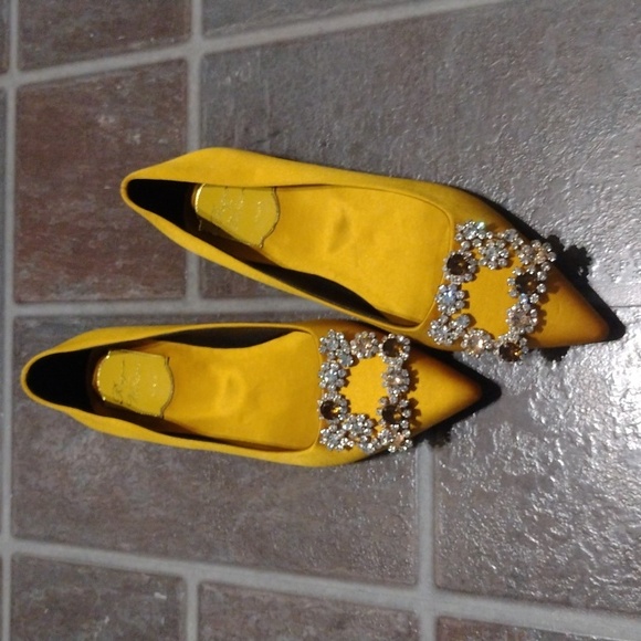 Roger Vivier Flower Strass Crystal embellishment Satin Ginger yellow flat Size35 - Picture 12 of 14